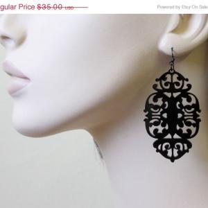 Baronyka Red Victorian Lace Statement Earrings -..