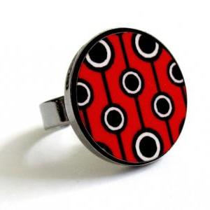 Baronyka Retro Dreams Ring In Red Black And White