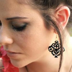 Romantic Floral Earrings - Lace Pattern - Modern..