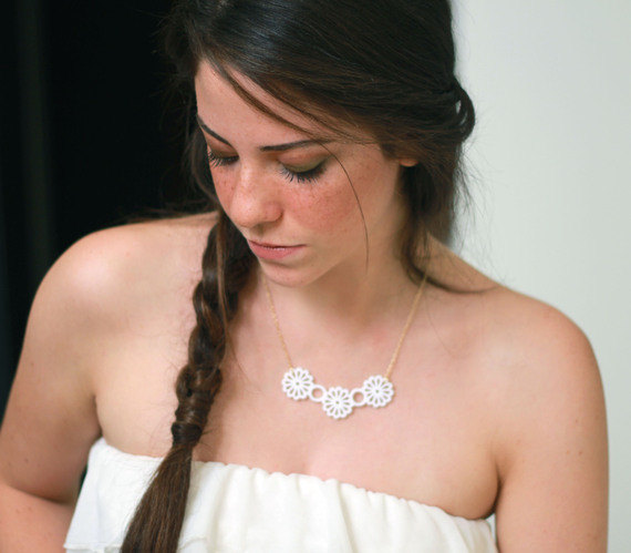 Beautiful White Flower Necklace - Bridal Necklace - Romantic Bridal Jewelry - Wedding Necklace - Bridal Statement - White Jewelry